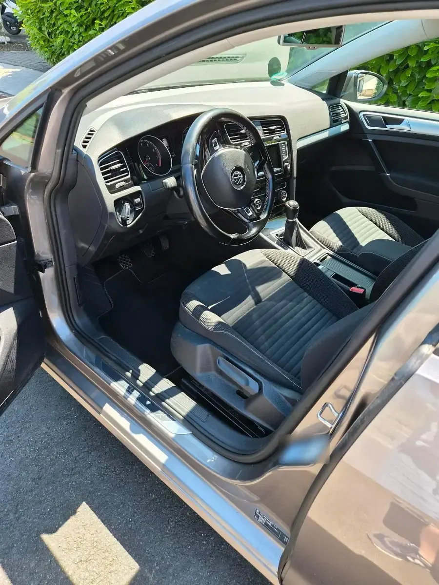 Gebraucht VW Golf VII Cup 105 PS (77 kW) 2014 Grau Limousine
