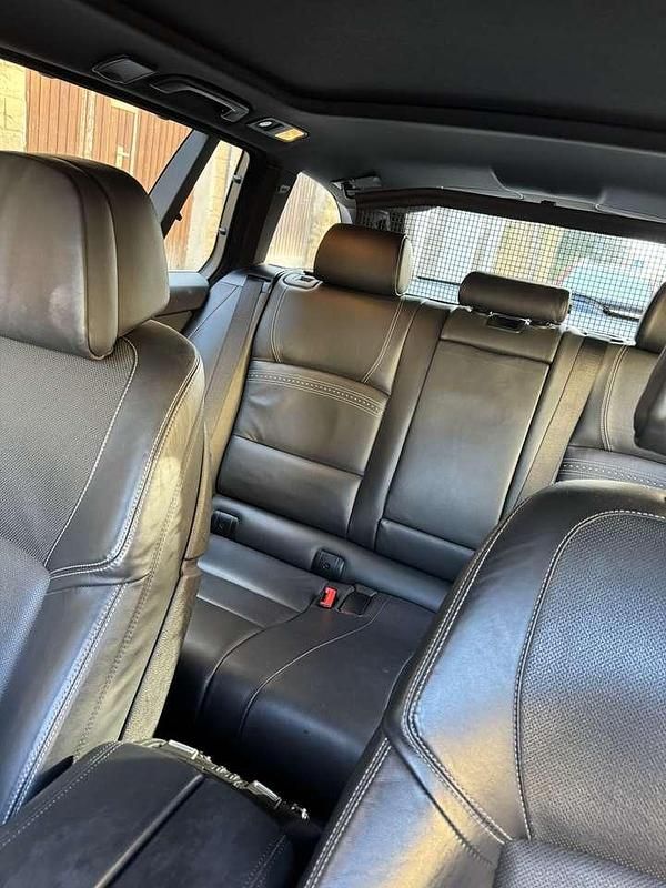 Gebraucht BMW 550 449 PS (330 kW) 2015 Schwarz Kombi