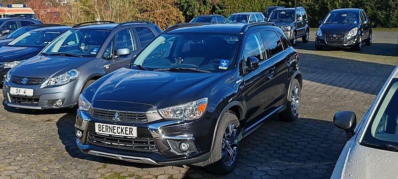Schwarz Gebraucht 2018 Mitsubishi ASX Edition SUV | 13.990 € (Fairer Preis) - Bild 1/4