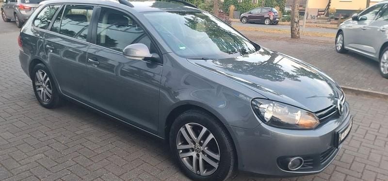 Gebraucht VW Golf VI Trendline 105 PS (77 kW) 2010 Grau Kleinwagen