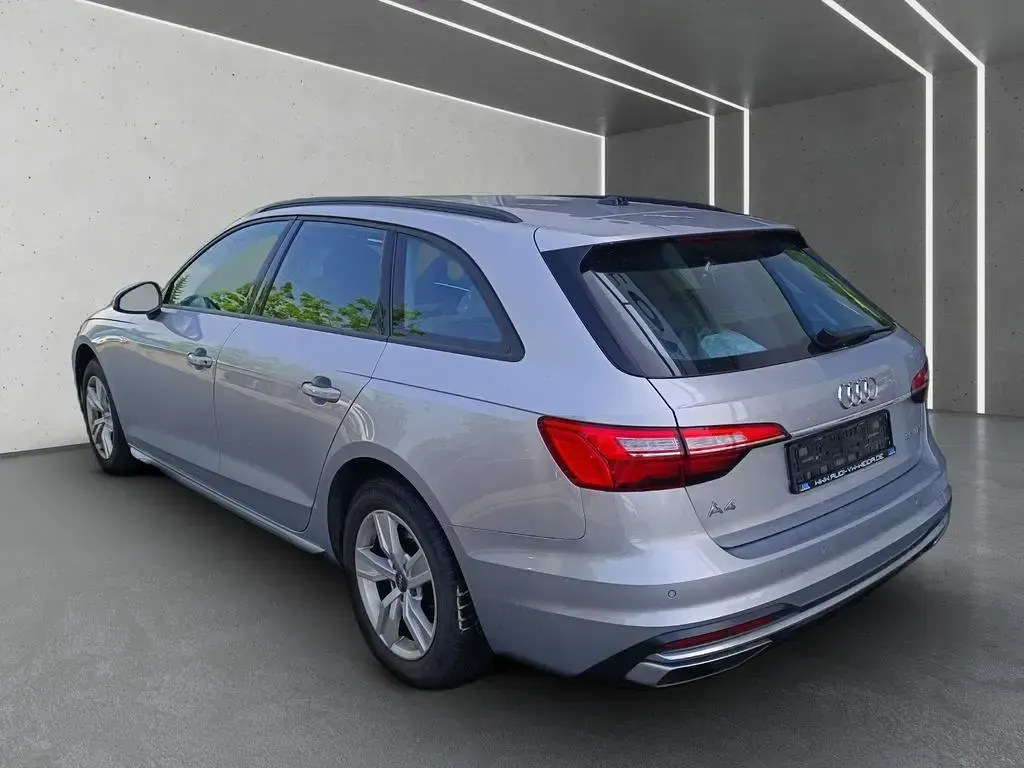 Gebraucht Audi A4 Advanced 150 PS (110 kW) 2021 Silber Kombi