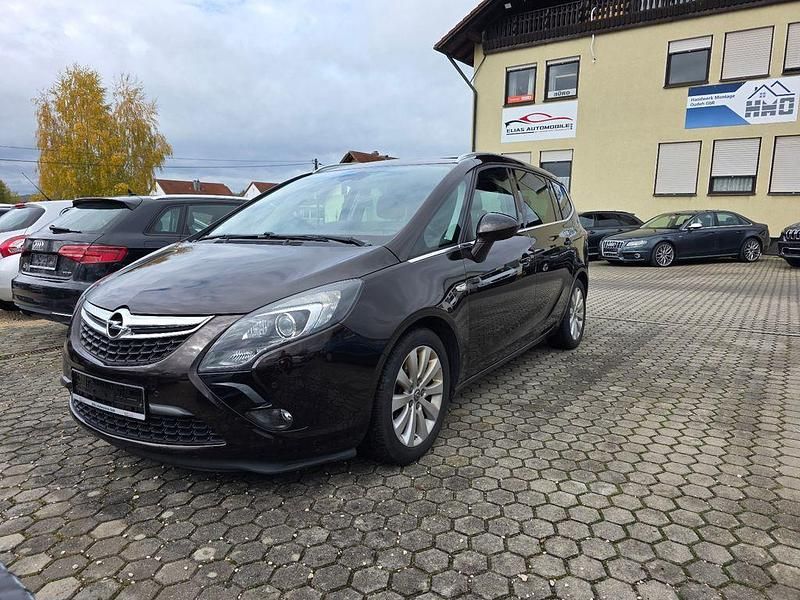 Braun Gebraucht 2016 Opel Zafira Tourer Innovation Van / Kleinbus | 8.990 € (Fairer Preis) - Bild 1/4