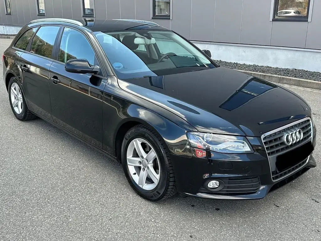Usata Audi A4 Attraction 160 CV (117 kW) 2010 Nero Station wagon