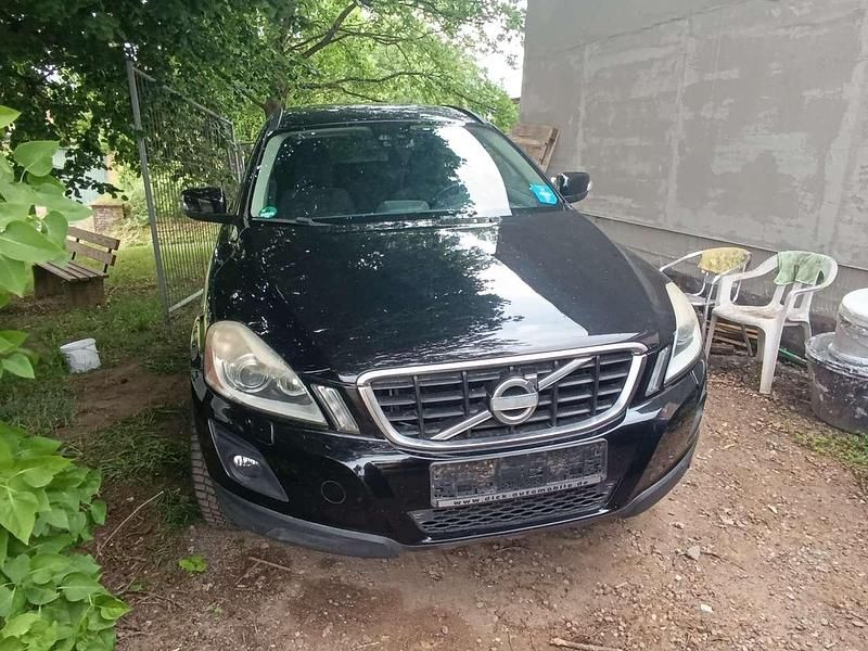 Schwarz Gebraucht 2009 Volvo XC60 SUV | 7.290 € (Fairer Preis) - Bild 1/4