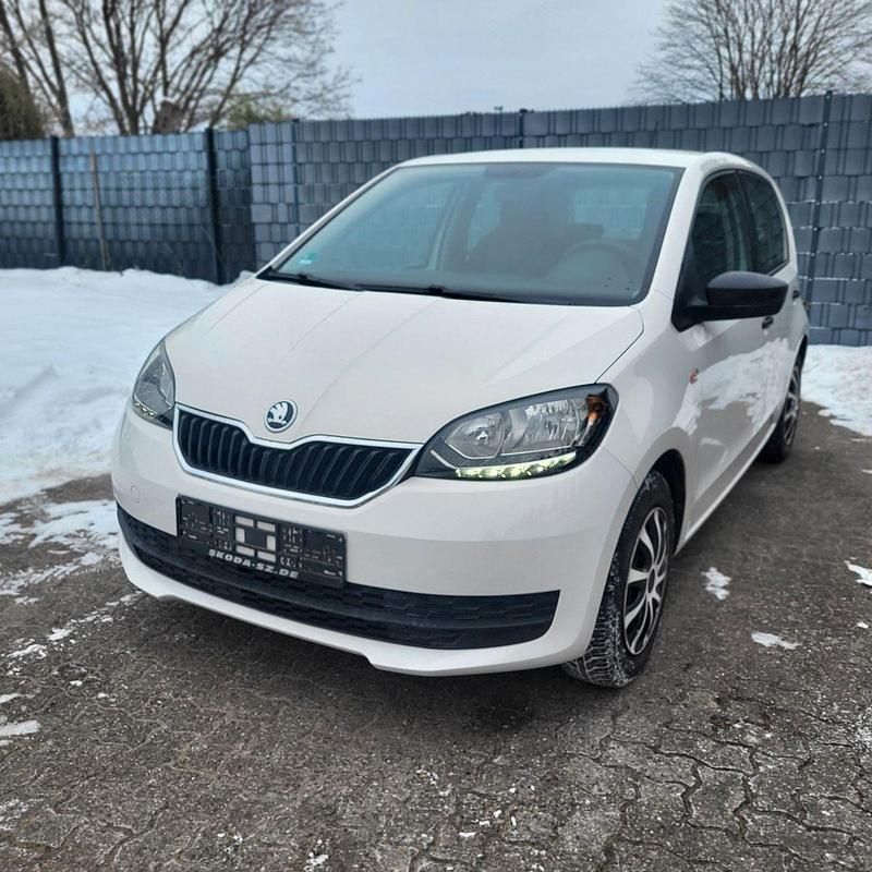Weiß Gebraucht 2017 Skoda Citigo Cool Edition Kleinwagen | 7.400 € (Fairer Preis) - Bild 1/4