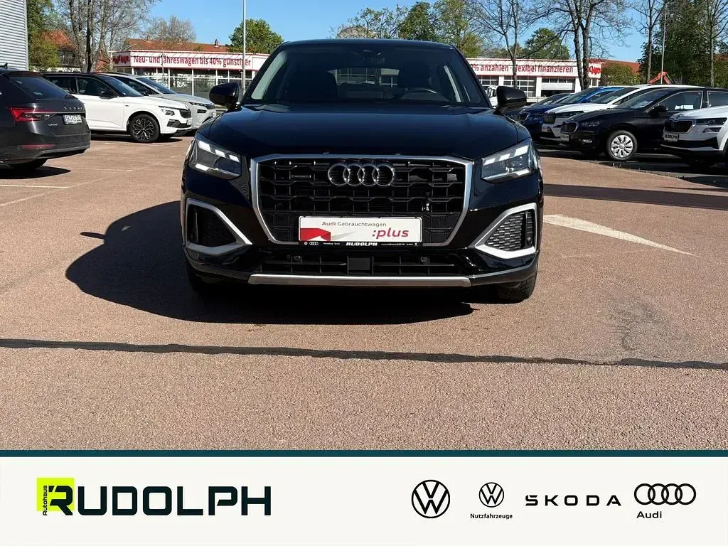 Gebraucht Audi Q2 Advanced Plus 190 PS (139 kW) 2022 Brillantschwarz SUV