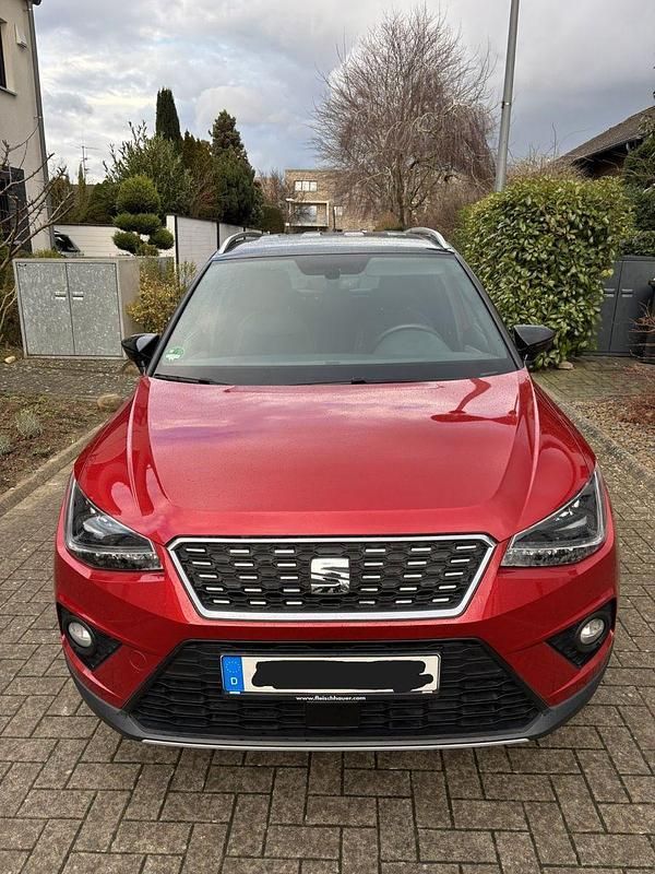 Rot Gebraucht 2019 Seat Arona XCELLENCE SUV | 14.500 € (Guter Preis) - Bild 1/4