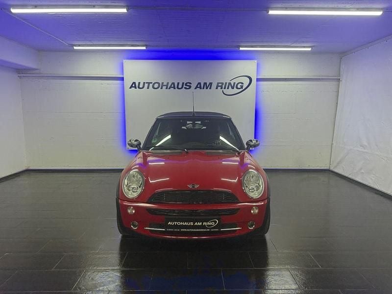 Rot Gebraucht 2004 Mini One Cabriolet Cabrio | 5.499 € (Fairer Preis) - Bild 1/4