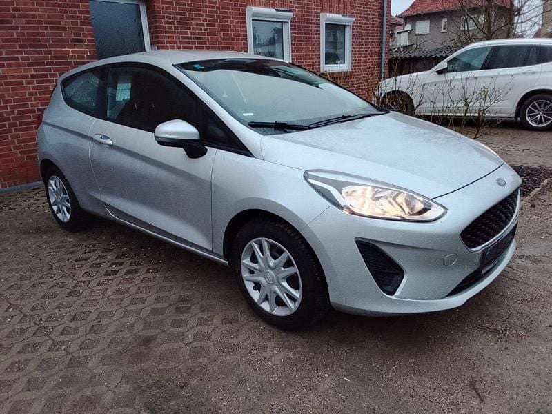 Gebraucht Ford Fiesta 71 PS (52 kW) 2018 Silber Kleinwagen