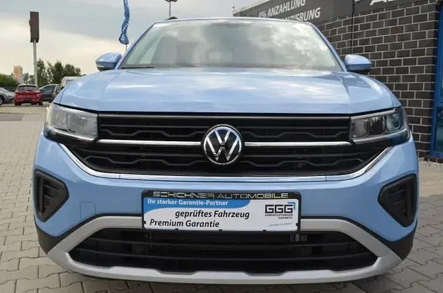 Gebraucht VW T-Cross Life 116 PS (85 kW) 2024 Blau (clear blue metallic) SUV