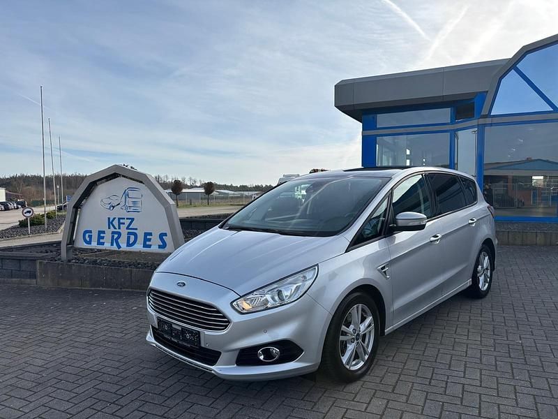 Gebraucht Ford S-MAX S 150 PS (110 kW) 2018 Silber Van / Kleinbus