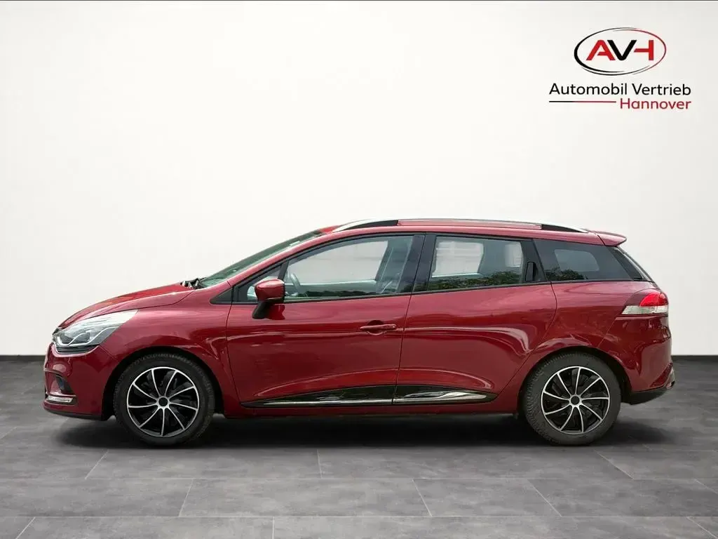 Gebraucht Renault Clio IV 75 PS (55 kW) 2016 Rot Limousine