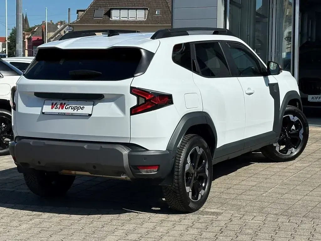Gebraucht Dacia Duster Extreme 141 PS (103 kW) 2025 Gletscherweiss SUV