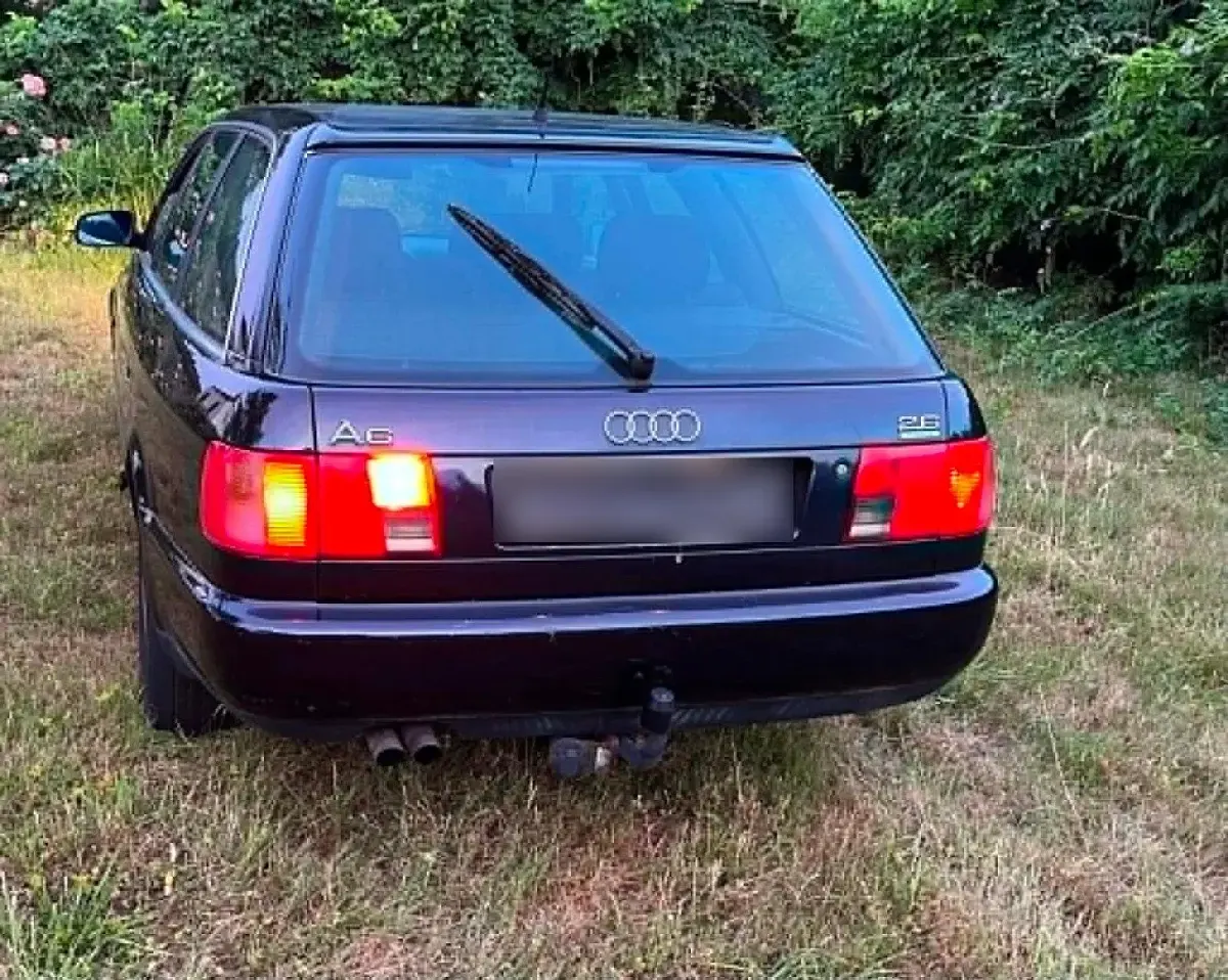 Gebraucht Audi A6 150 PS (110 kW) 1996 Blau Kombi