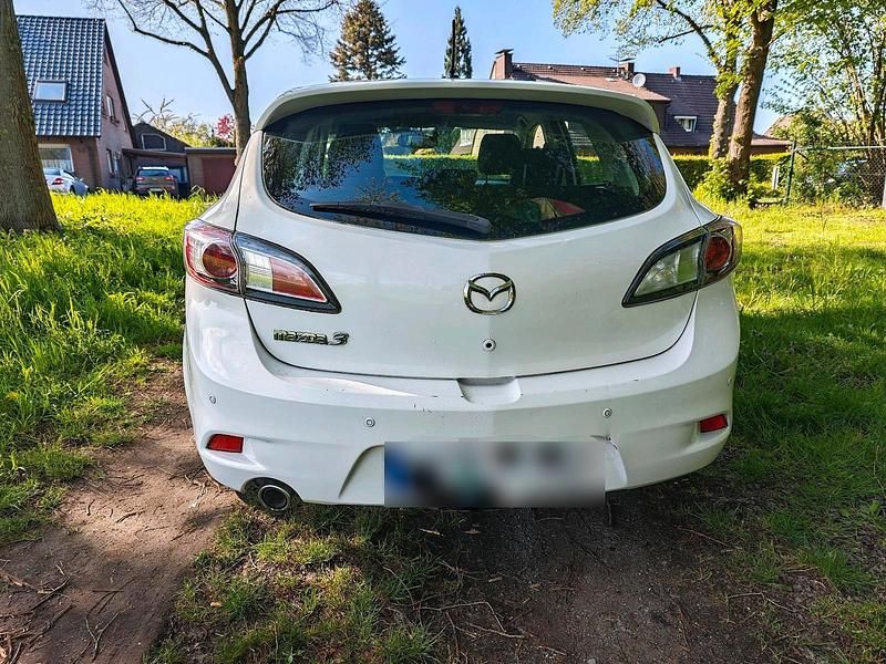 Second-hand Mazda 3 150 CP (110 kW) 2012 Alb Berlinǎ
