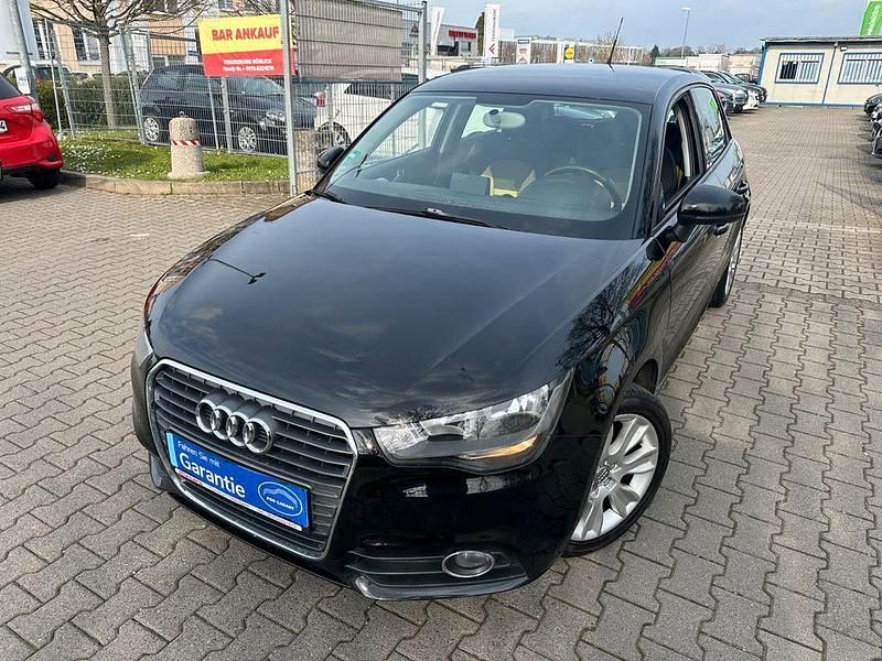 Gebraucht Audi A1 Sportback Ambition 86 PS (63 kW) 2013 Brillantschwarz Kleinwagen