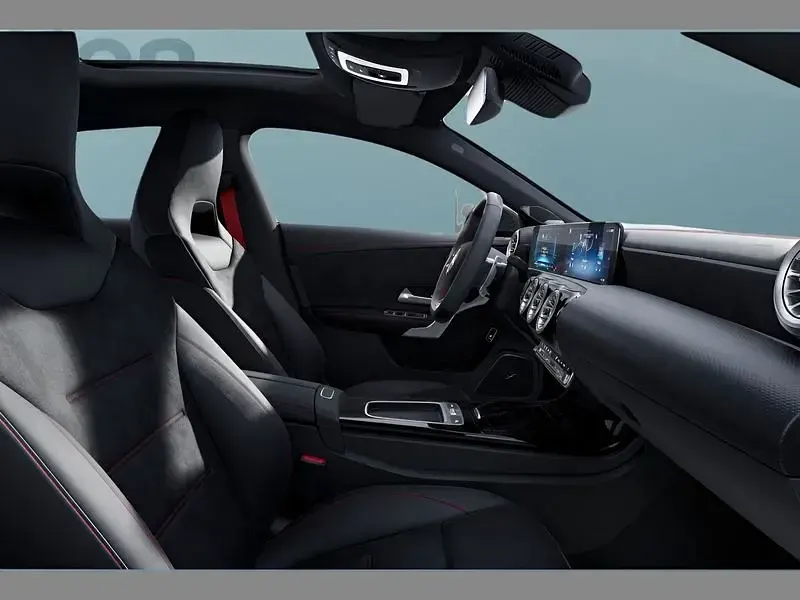 Gebraucht Mercedes CLA45 AMG AMG 421 PS (309 kW) 2024 Coupé