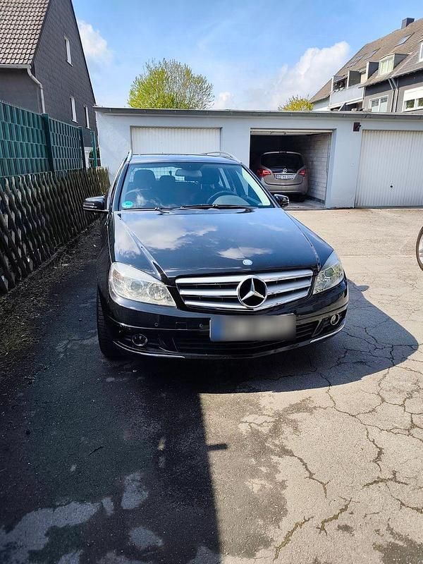 Gebraucht Mercedes C180 Elegance 156 PS (114 kW) 2008 Schwarz Kombi