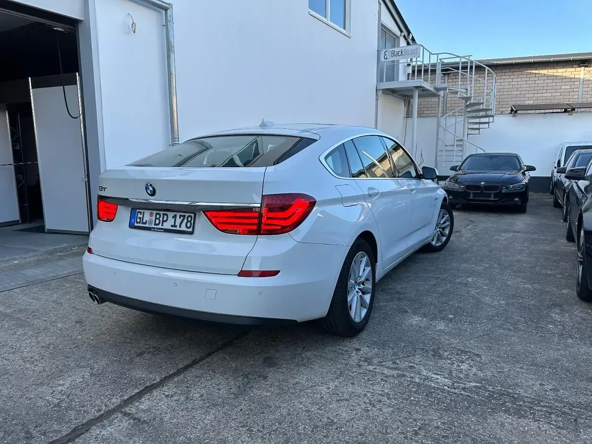 Gebraucht BMW 520 Gran Turismo 184 PS (135 kW) 2012 Weiß Limousine