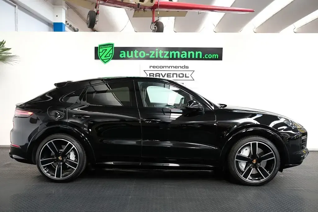 Gebraucht Porsche Cayenne 549 PS (403 kW) 2023 Schwarz SUV
