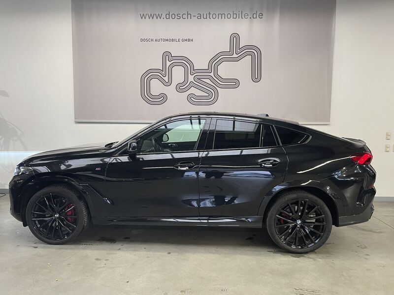 Black sapphire metallic Gebraucht 2024 BMW X6 M Sport SUV | 85.790 € (Fairer Preis) - Bild 1/4