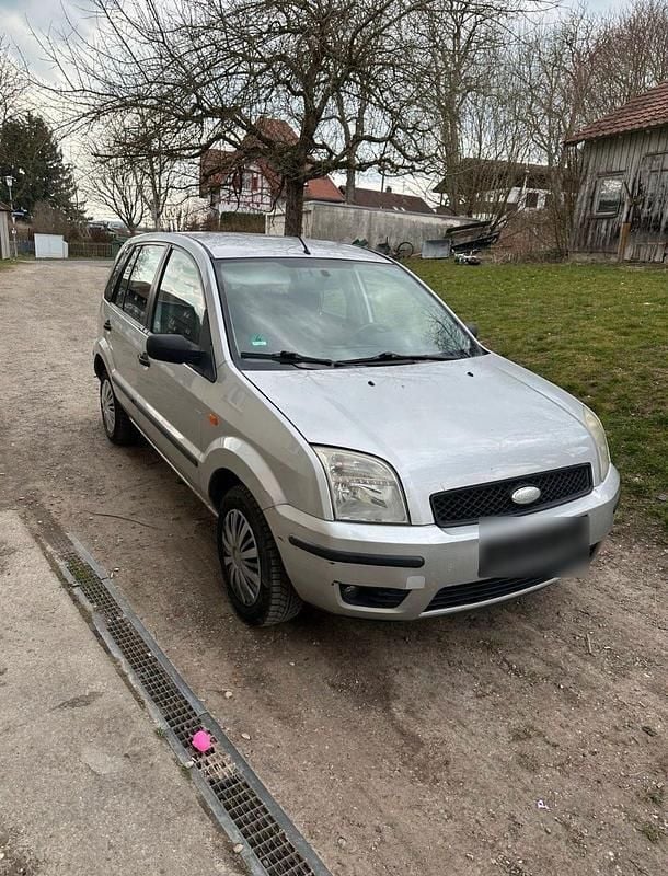 Gebraucht Ford Fusion 100 PS (73 kW) 2005 Silber Kleinwagen