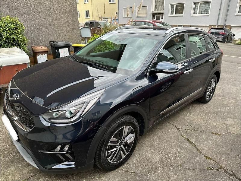 Gebraucht Kia Niro Edition 7 105 PS (77 kW) 2020 Blau SUV