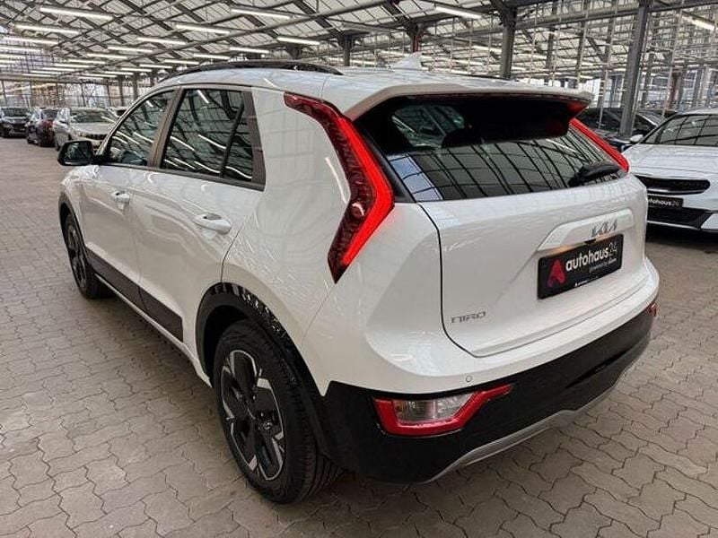 Gebraucht Kia e-Niro Vision 150 kW (204 PS) 2023 Weiß SUV