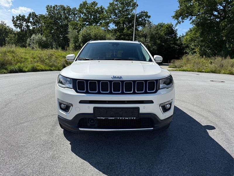 Gebraucht Jeep Compass Limited 170 PS (125 kW) 2020 Weiß SUV