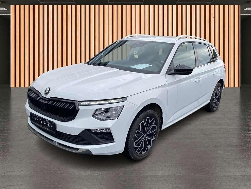 Gebraucht Skoda Kamiq Selection 116 PS (85 kW) 2025 Moonweiss metallic SUV