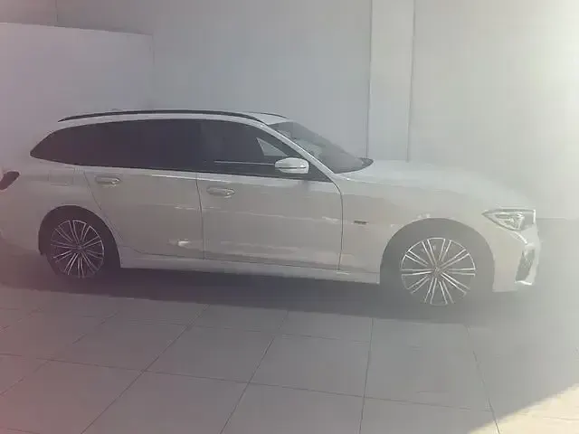 Gebraucht BMW 320e M Sport 204 PS (150 kW) 2022 Andere Kombi