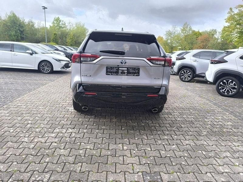 Neu Toyota RAV4 Hybrid 306 PS (225 kW) 2025 Silber SUV