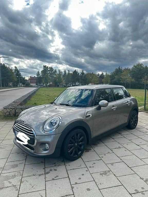 Grau Gebraucht 2016 Mini ONE Kleinwagen | 12.400 € (Guter Preis) - Bild 1/4