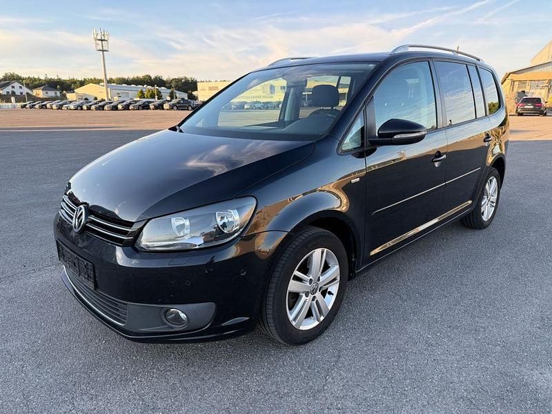 Gebraucht 2014 VW Touran Van / Kleinbus | 10.490 € (Etwas zu teuer) - Bild 1/4