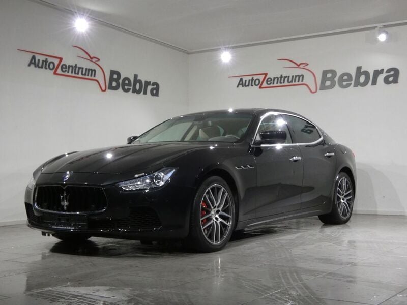 Gebraucht Maserati Ghibli 330 PS (242 kW) 2016 Schwarz Coupé