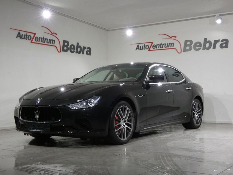 Schwarz Gebraucht 2016 Maserati Ghibli Coupé | 29.990 € (Superpreis) - Bild 1/4