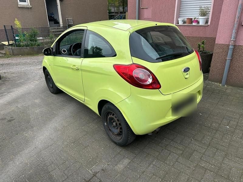 Usata Ford Ka 60 CV (44 kW) 2011 Verde Utilitaria