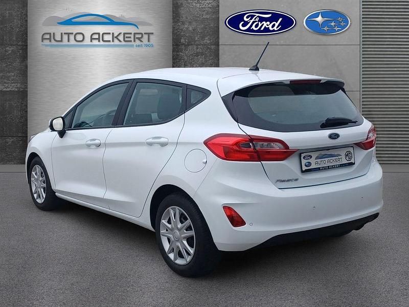 Gebraucht Ford Fiesta Cool & Connect 86 PS (63 kW) 2019 Weiss Kleinwagen