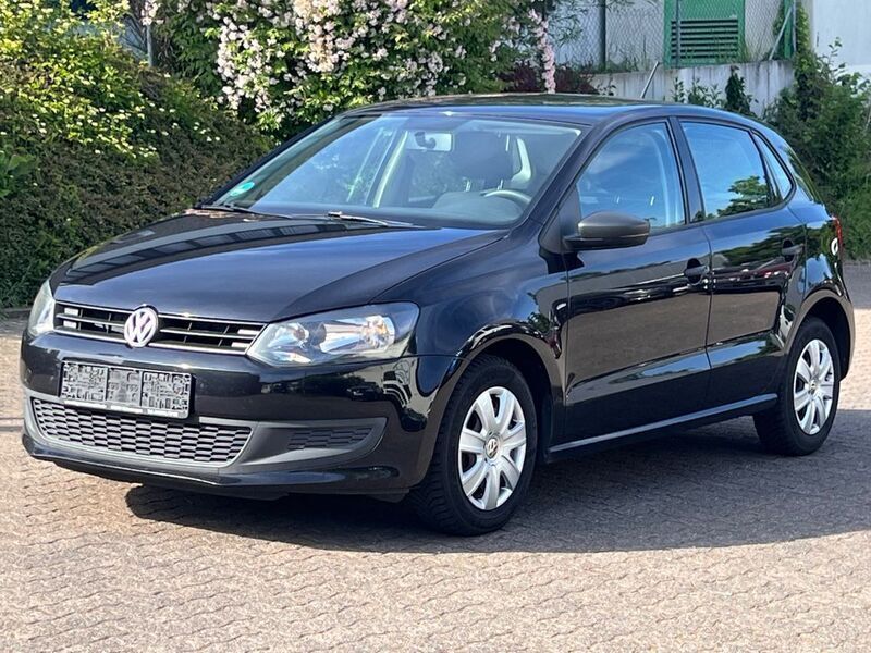 Schwarz Gebraucht 2011 VW Polo Trendline Limousine | 4.999 € (Fairer Preis) - Bild 1/4