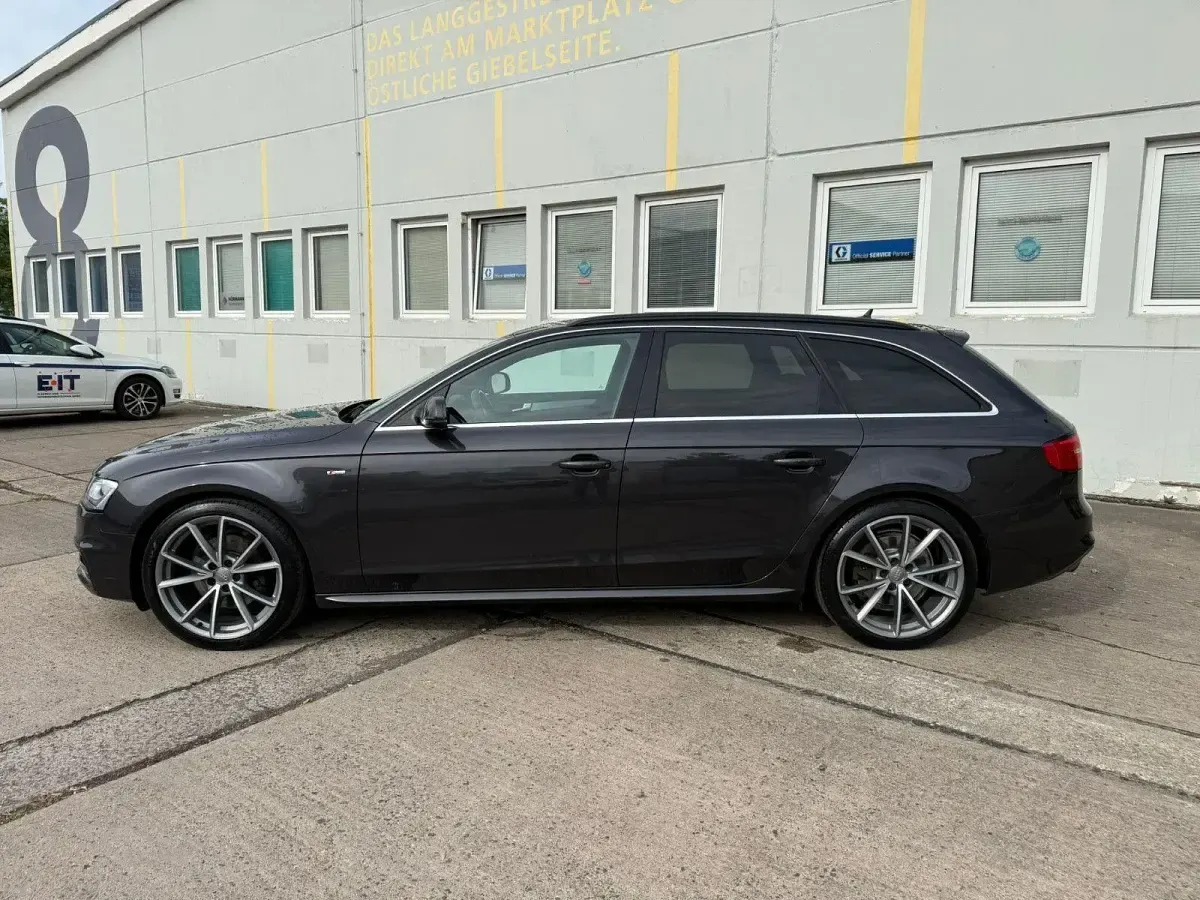 Gebraucht Audi A4 S-Line 245 PS (180 kW) 2015 Schwarz Kombi