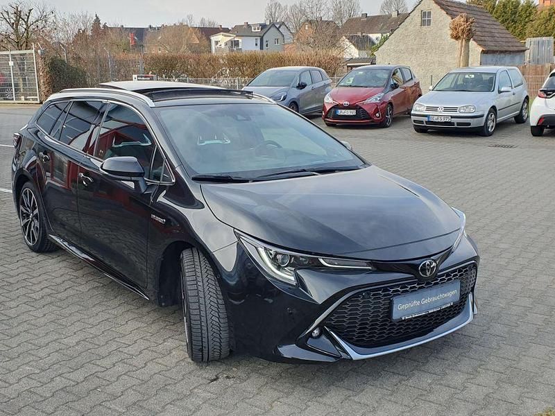 Gebraucht Toyota Corolla Edition 184 PS (135 kW) 2021 Schwarz Limousine