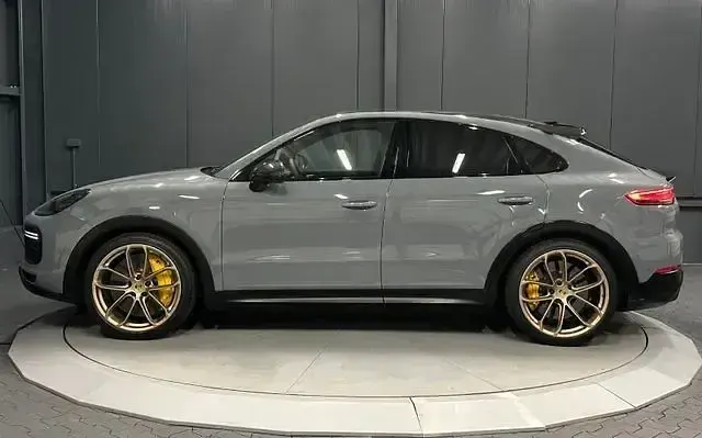 Gebraucht Porsche Cayenne Turbo GT Chrono 641 PS (471 kW) 2021 Andere SUV