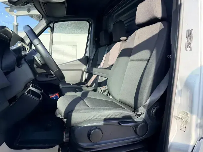 Gebraucht Mercedes Sprinter 170 PS (125 kW) 2022 Iridiumsilber (metallic) Van