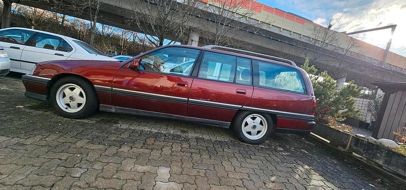 Gebraucht Opel Omega 204 PS (150 kW) 1992 Rot Kombi