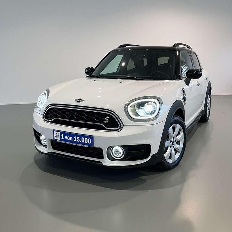 Gebraucht Mini Countryman 136 PS (100 kW) 2020 Light white SUV