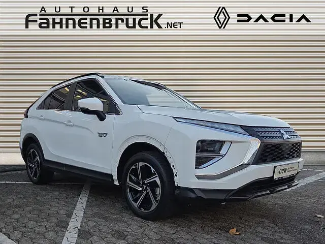 Gebraucht Mitsubishi Eclipse Cross Basis 188 PS (138 kW) 2022 Weiß SUV
