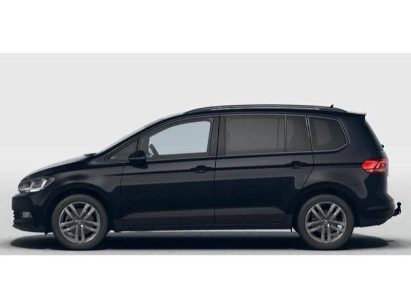 Neu VW Touran Comfortline 150 PS (110 kW) 2026 Grenadillschwarz metallic Van / Kleinbus