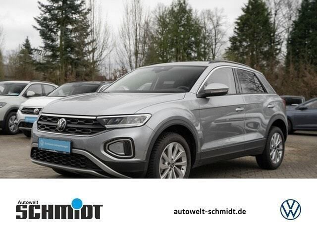 Pyrit silber metallic Gebraucht 2023 VW T-Roc Life SUV | 21.298 € (Superpreis) - Bild 1/4