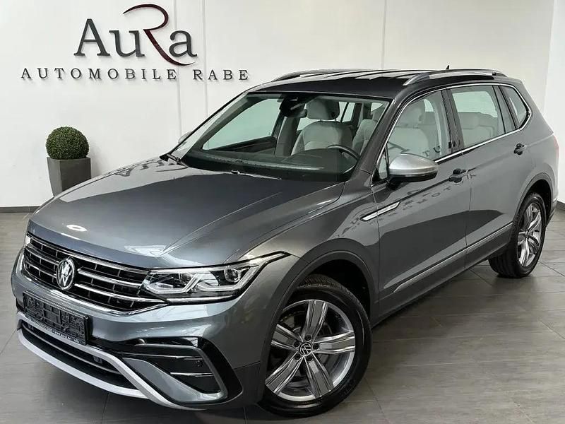 Platinum grey Gebraucht 2022 VW Tiguan Allspace Elegance SUV | 31.749 € (Guter Preis) - Bild 1/4