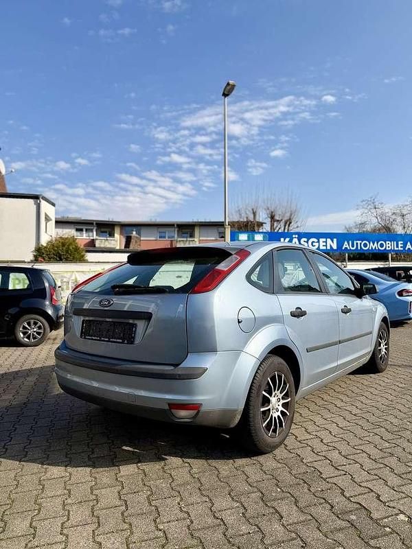 Gebraucht Ford Focus Trend 101 PS (74 kW) 2006 Tonic Kleinwagen